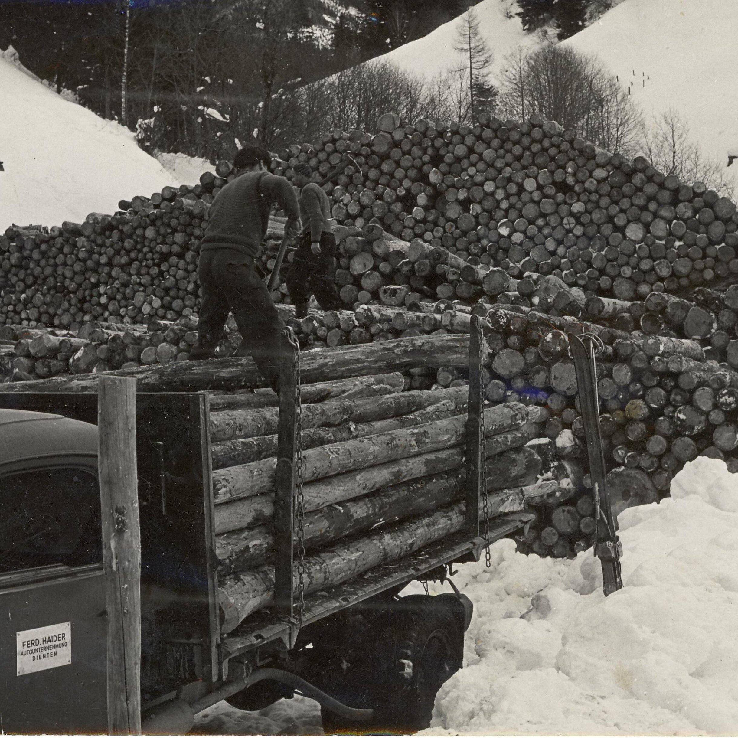 1956